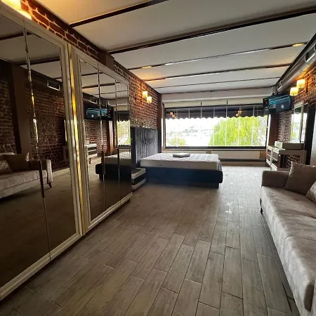 Fe Suites & Homes *